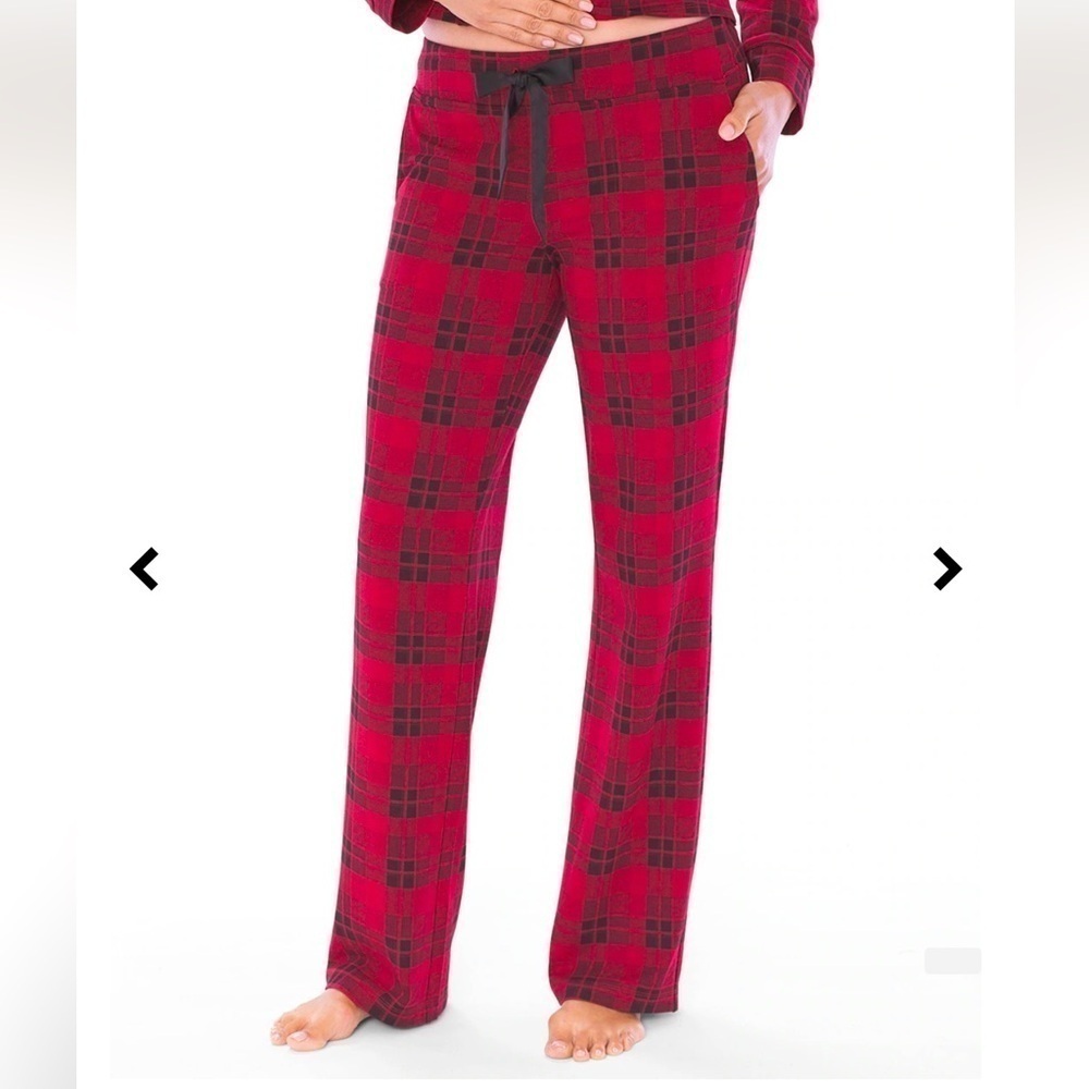 SOMA Embraceable Peace and Joy Red and Black plaid pajama short Satin Ribbon Tie